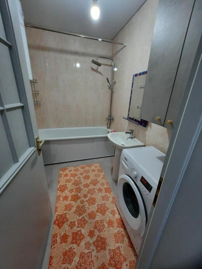 Ferienwohnung Diplomat - 2 Bischkek Exterior foto