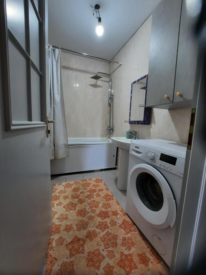 Ferienwohnung Diplomat - 2 Bischkek Exterior foto
